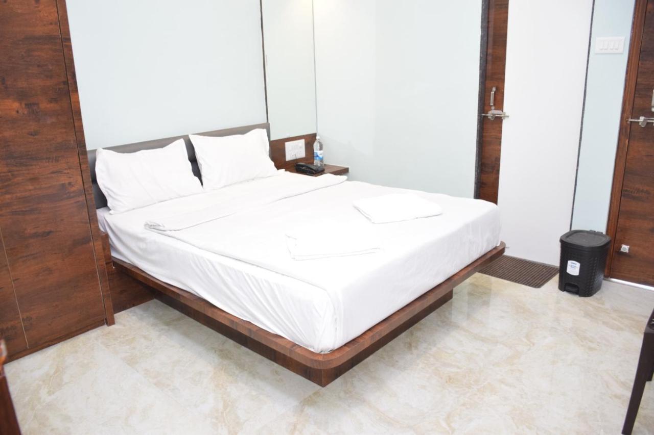 Shankar Residency, Akkalkot Akalkot Εξωτερικό φωτογραφία