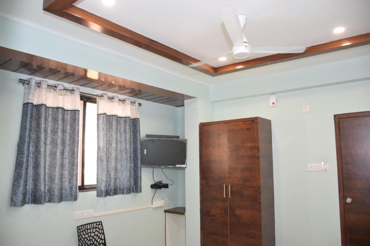 Shankar Residency, Akkalkot Akalkot Εξωτερικό φωτογραφία
